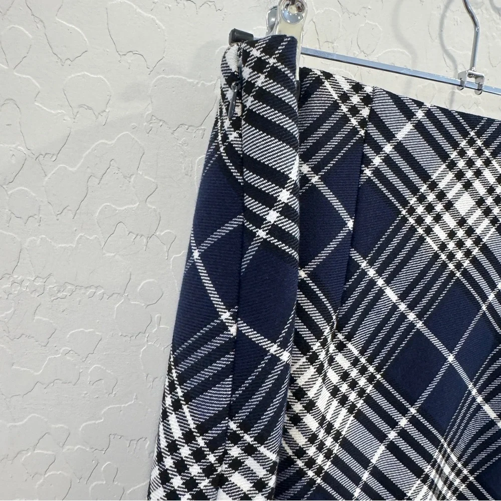 Ann Taylor ann taylor